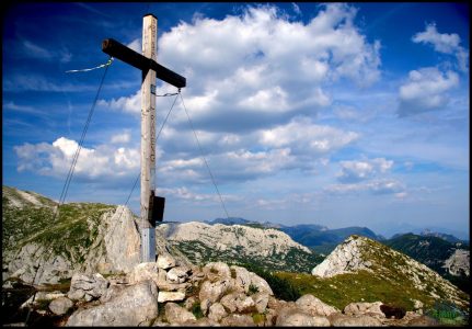 Vrcholový kříž na Trawengu
