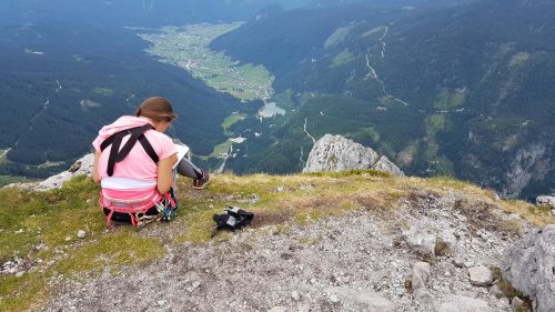 Donnerkogel Intersport - zápis do vrcholové knihy
